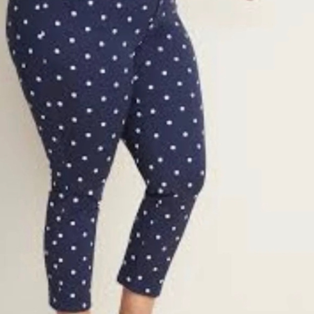Old Navy Pixie Plus Size Capri Sz 28